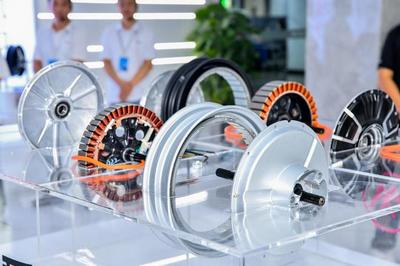 愛瑪機電雙工廠第300萬輛下線 核心技術引擎驅動工藝禮品創新升級
